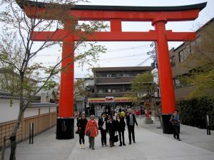 inari temple gate
