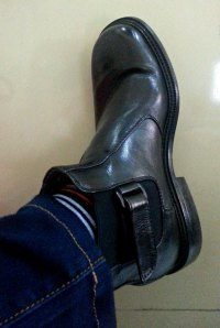 my favorite shoes this nippy season...