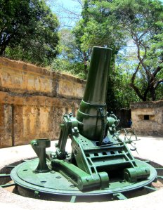 the guns... one of the popular fixtures in corregidor