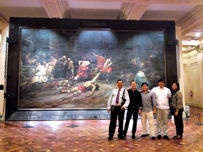 a super huge painting! spoliarium by juan luna