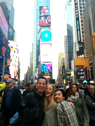 some bubbly strangers at times square! 